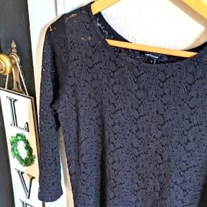 Ambiance Lace 3/4 Sleeve Crop Top | Lovely Button Back Detail 😍